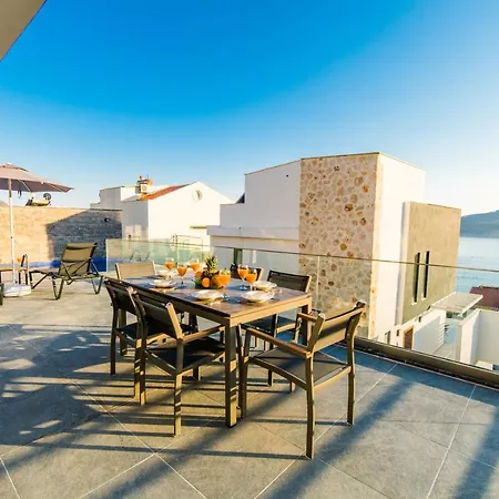 Deida & Laoda Villa Kas