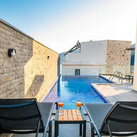 Deida & Laoda Villa