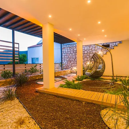 Deida & Laoda Villa Kas
